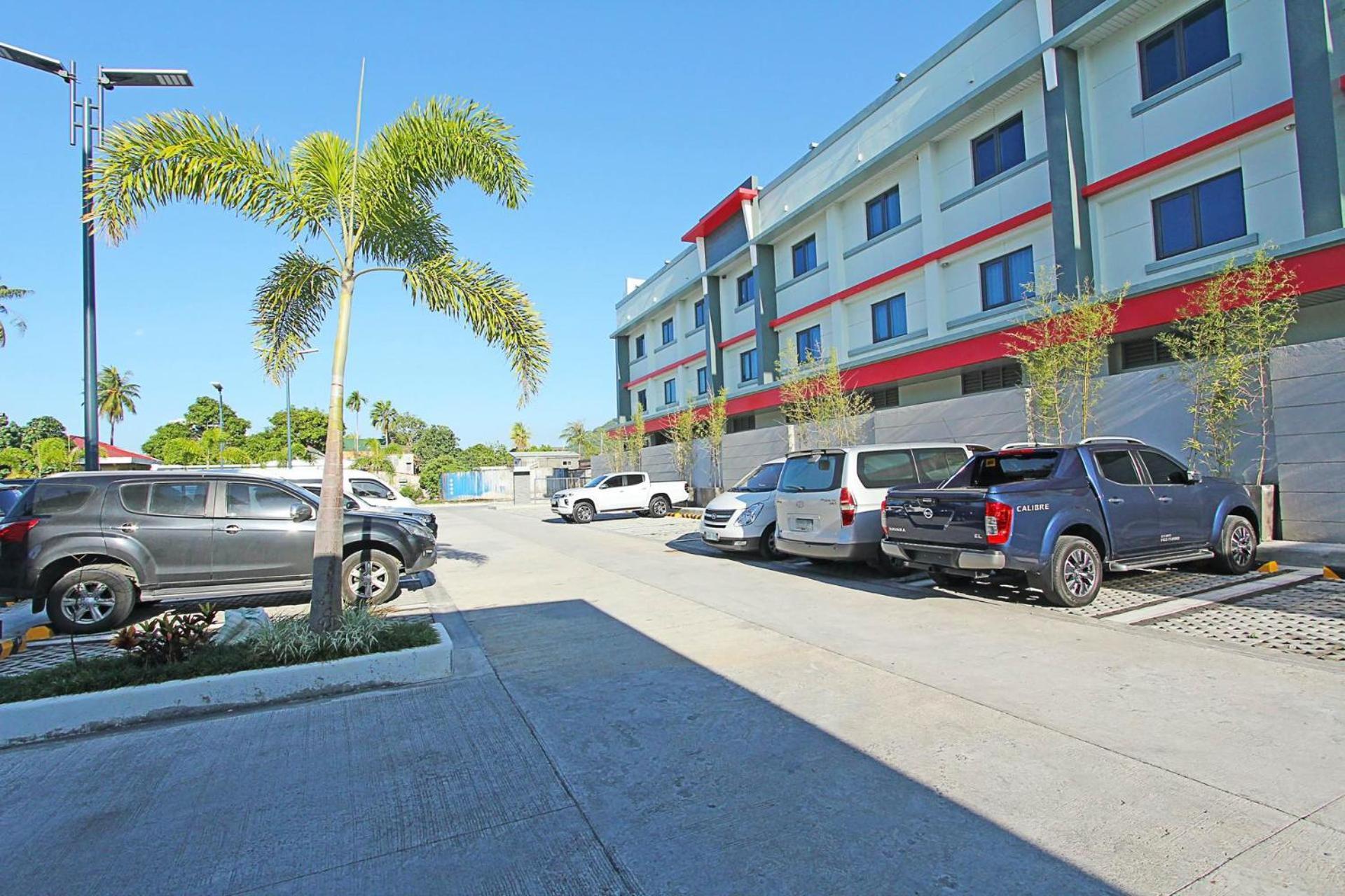 The Marison Hotel Legazpi Bagian luar foto