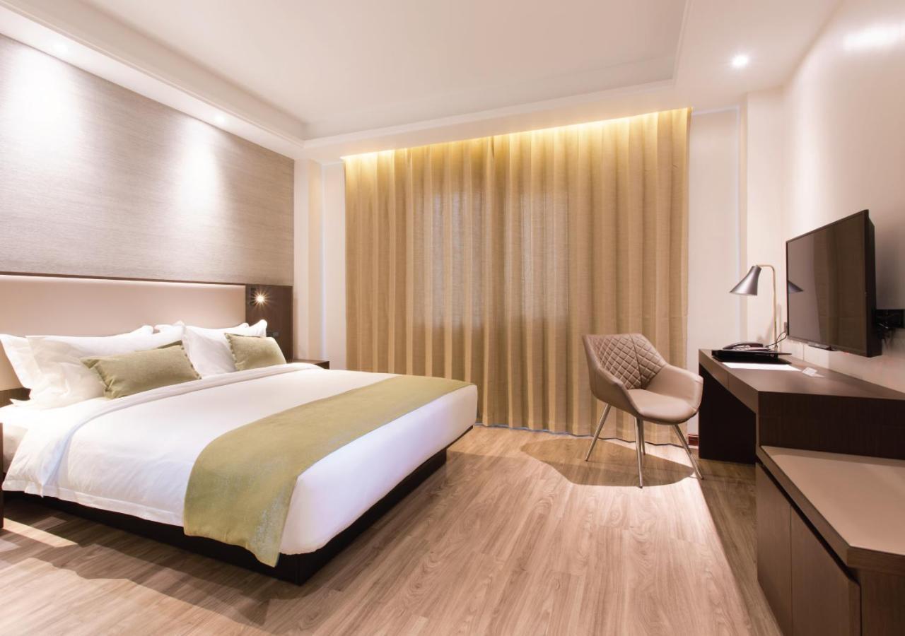 The Marison Hotel Legazpi Bagian luar foto