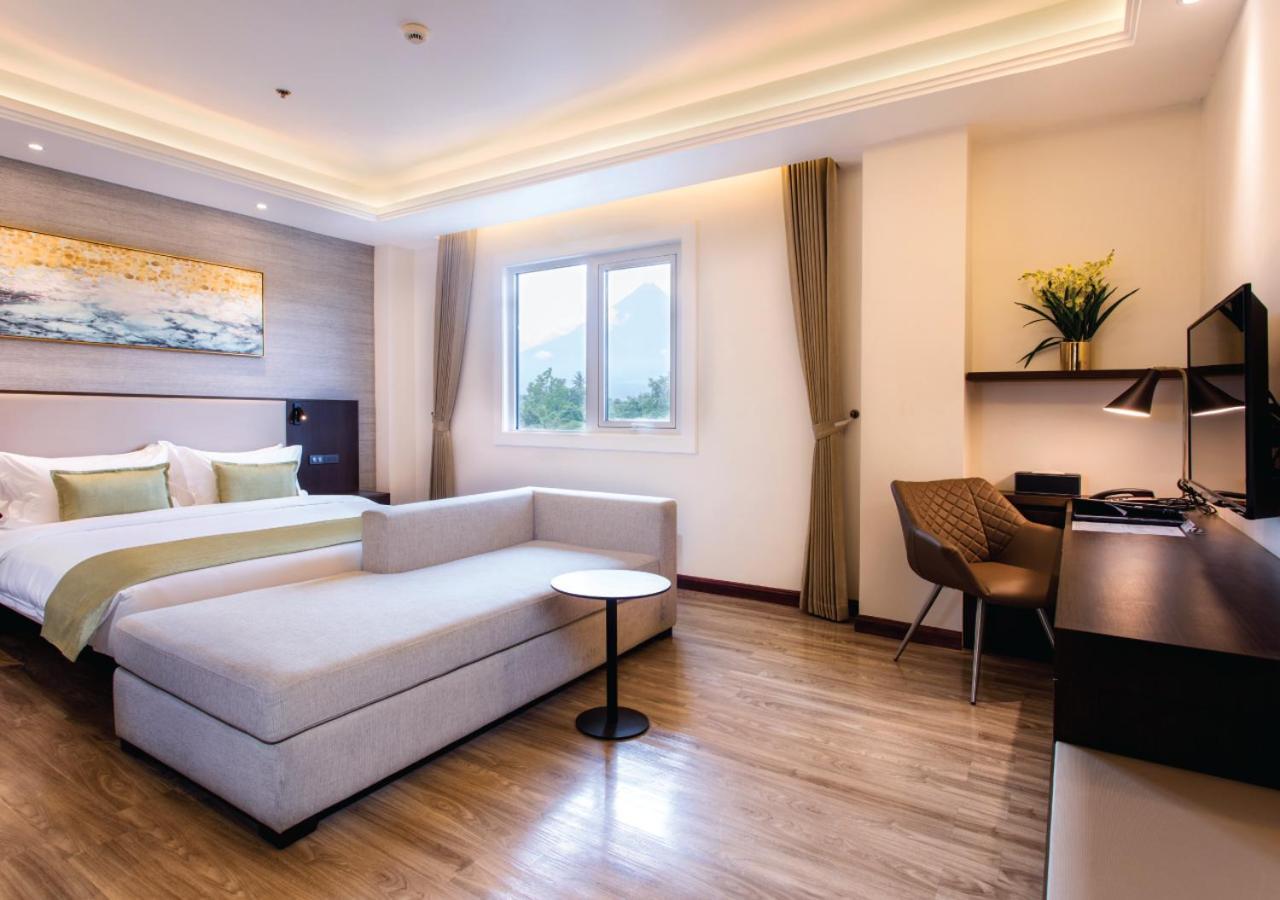 The Marison Hotel Legazpi Bagian luar foto