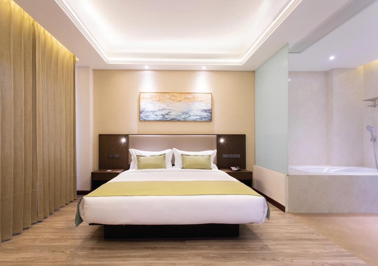 The Marison Hotel Legazpi Bagian luar foto
